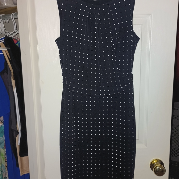 Ann Taylor Dresses & Skirts - Ann Taylor Black Sleeveless Polka Dot Midi Dress
